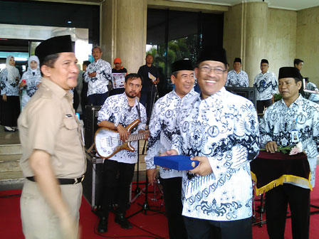 Pencarian PGRI Kota Mojokerto - Persatuan Guru Republik Indonesia Cabang Kota Mojokerto